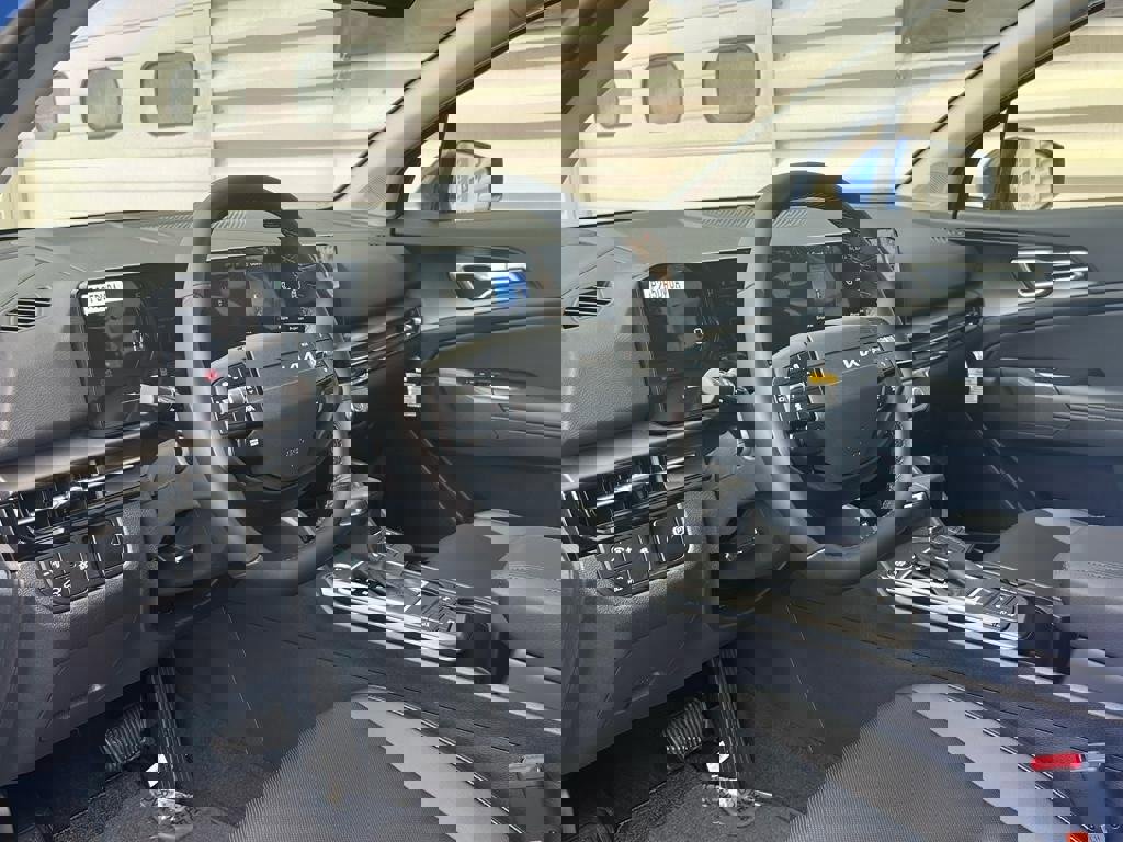 New 2026 Kia Sportage EX w/ EX Panorama Roof Package image 10