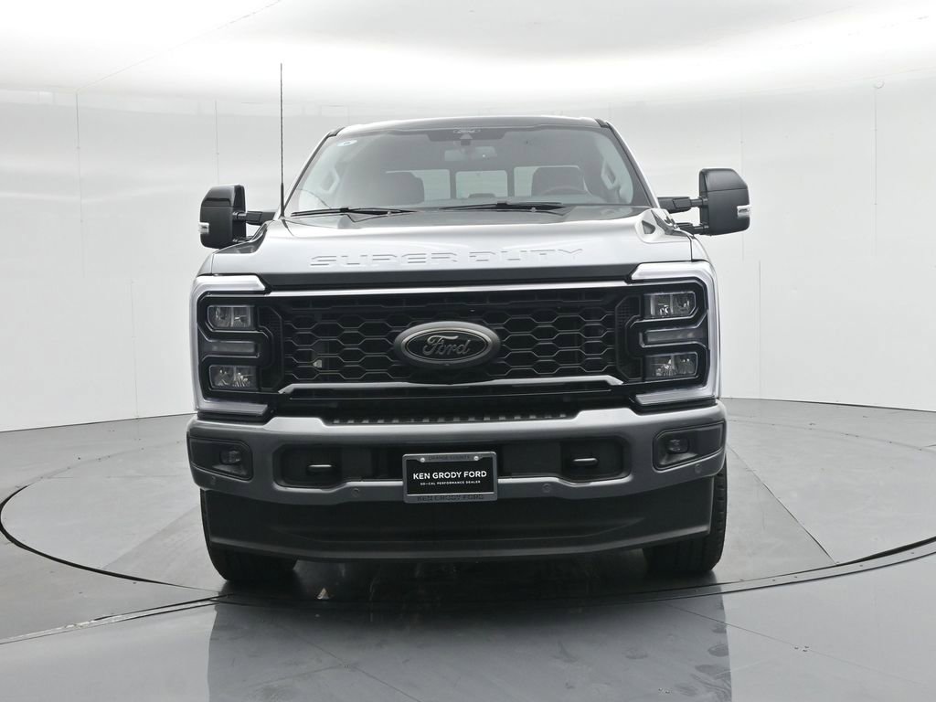 New 2026 Ford F250 Lariat w/ Black Appearance Package image 57