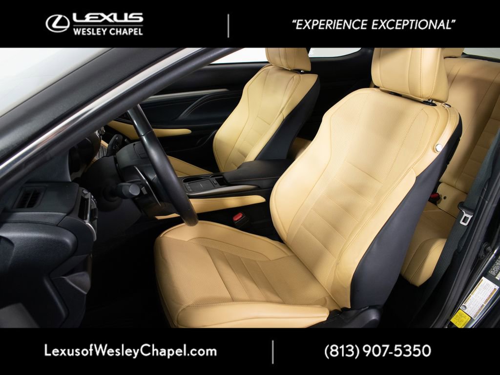 Used 2022 Lexus RC 300 w/ Accessory Package RWD image 21