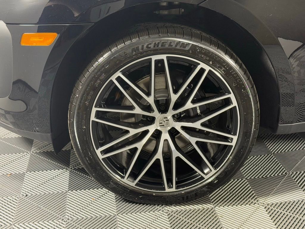 New 2026 Porsche Macan image 11