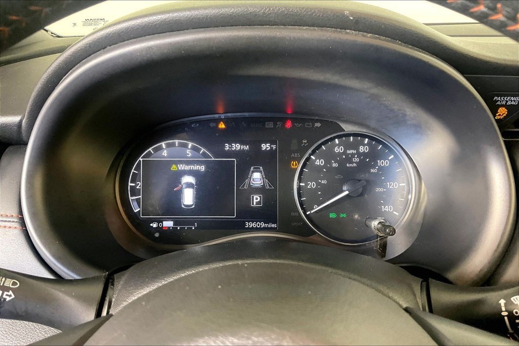 Used 2024 Nissan Kicks SR w/ SR Premium Package FWD image 24