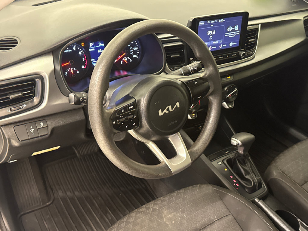 Used 2023 Kia Rio LX FWD image 18
