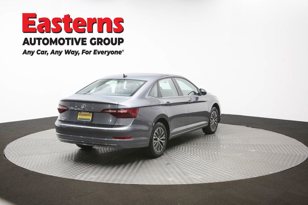 Used 2020 Volkswagen Jetta SE w/ SE Cold Weather Package image 42