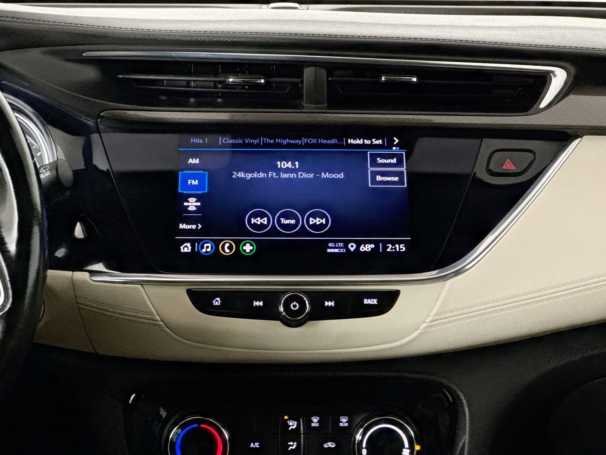 Used 2023 Buick Encore GX Preferred w/ Cold Weather Comfort Package FWD image 23