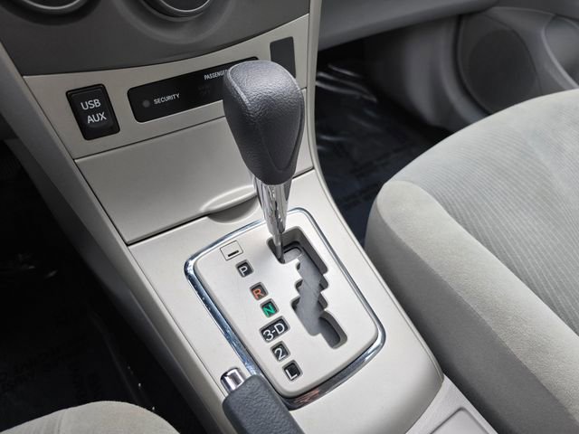 Used 2012 Toyota Corolla LE image 26