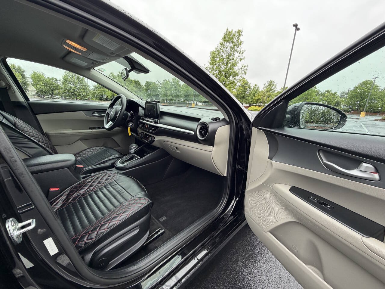 Used 2019 Kia Forte LXS FWD image 18