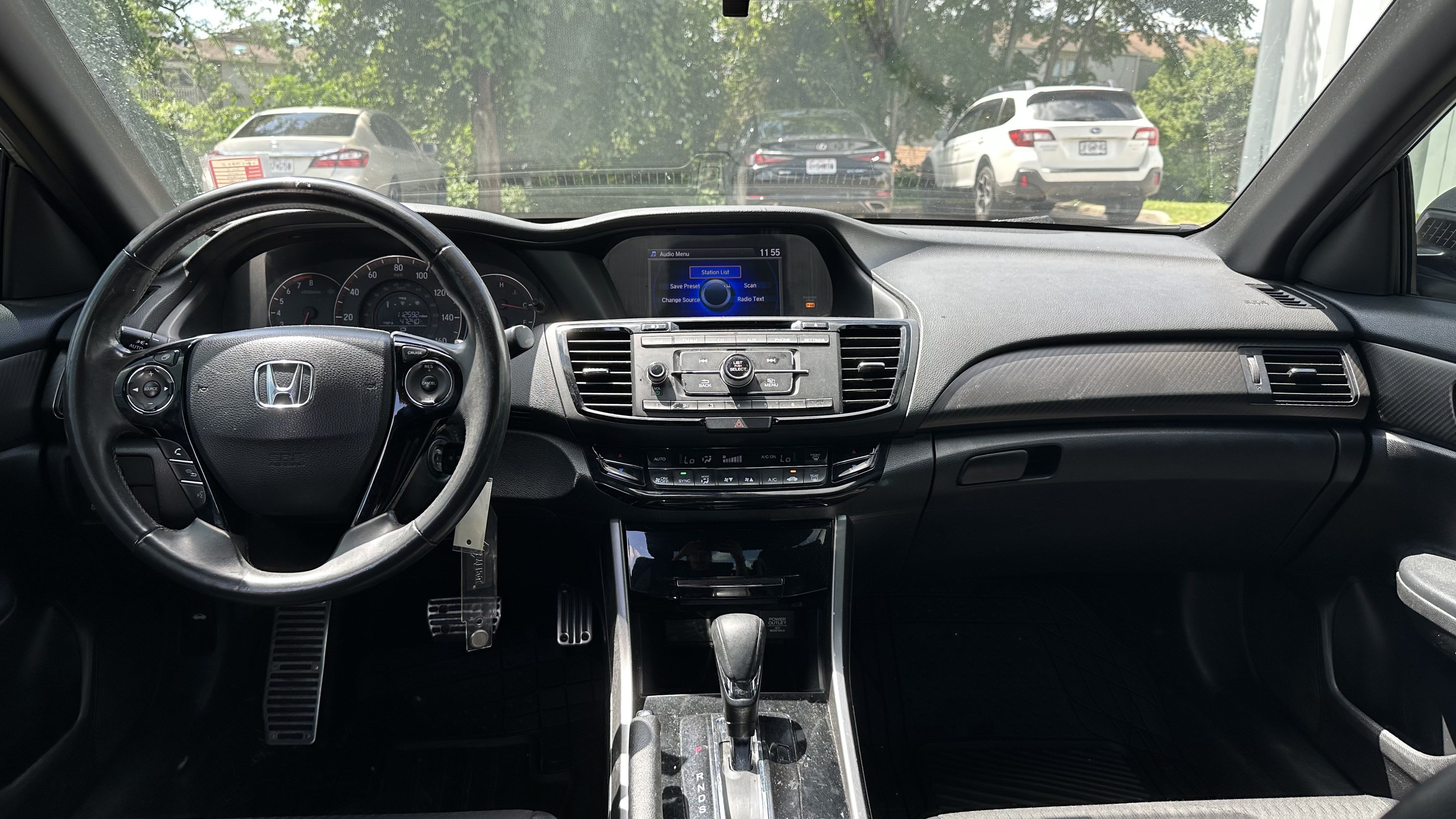 Used 2017 Honda Accord Sport image 30