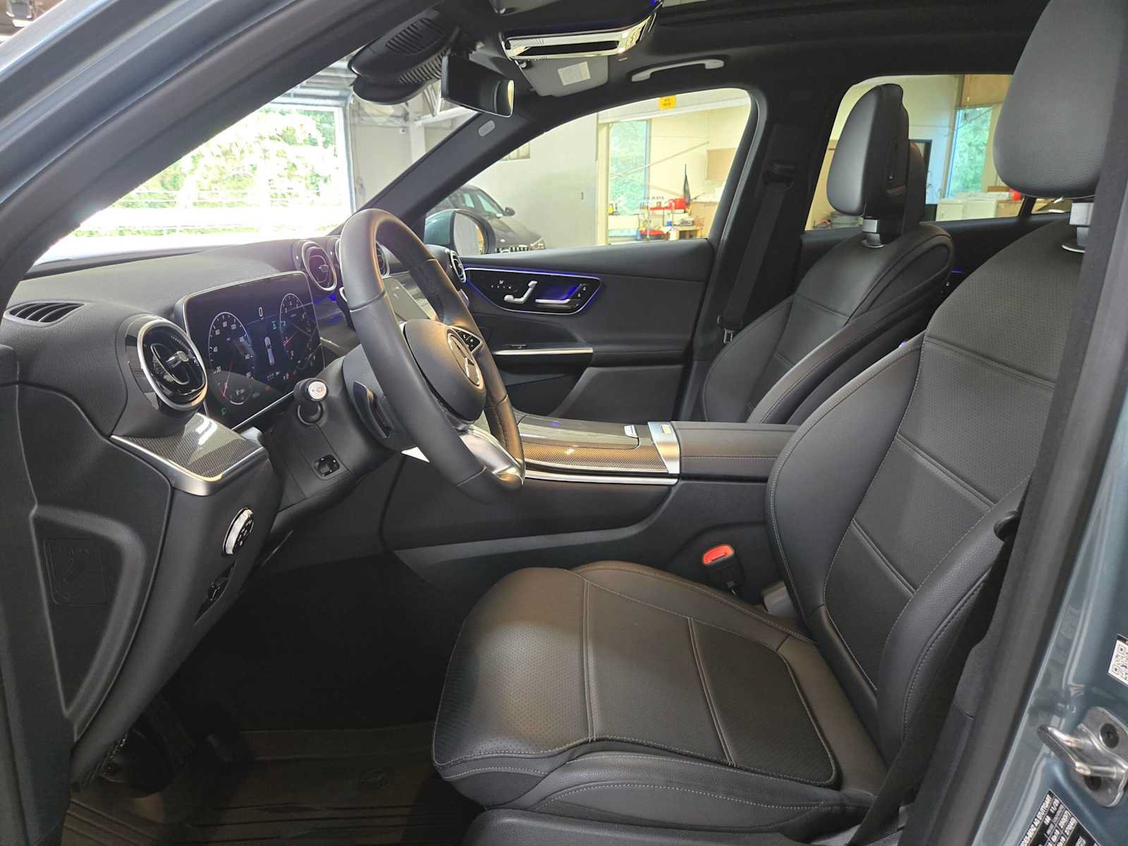 Used 2026 Mercedes-Benz GLC 300 4MATIC image 19