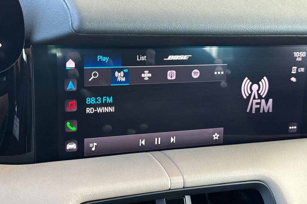 Used 2022 Porsche Taycan RWD image 22