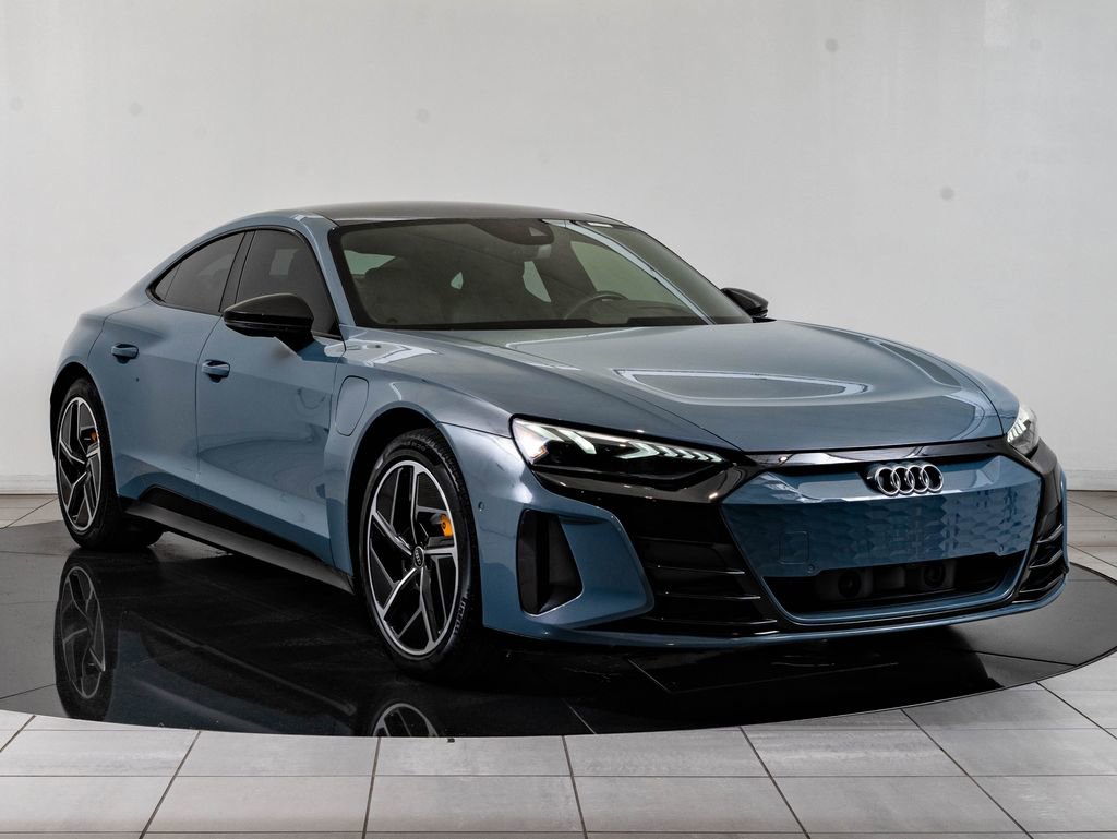 Used 2022 Audi RS e-tron GT image 12