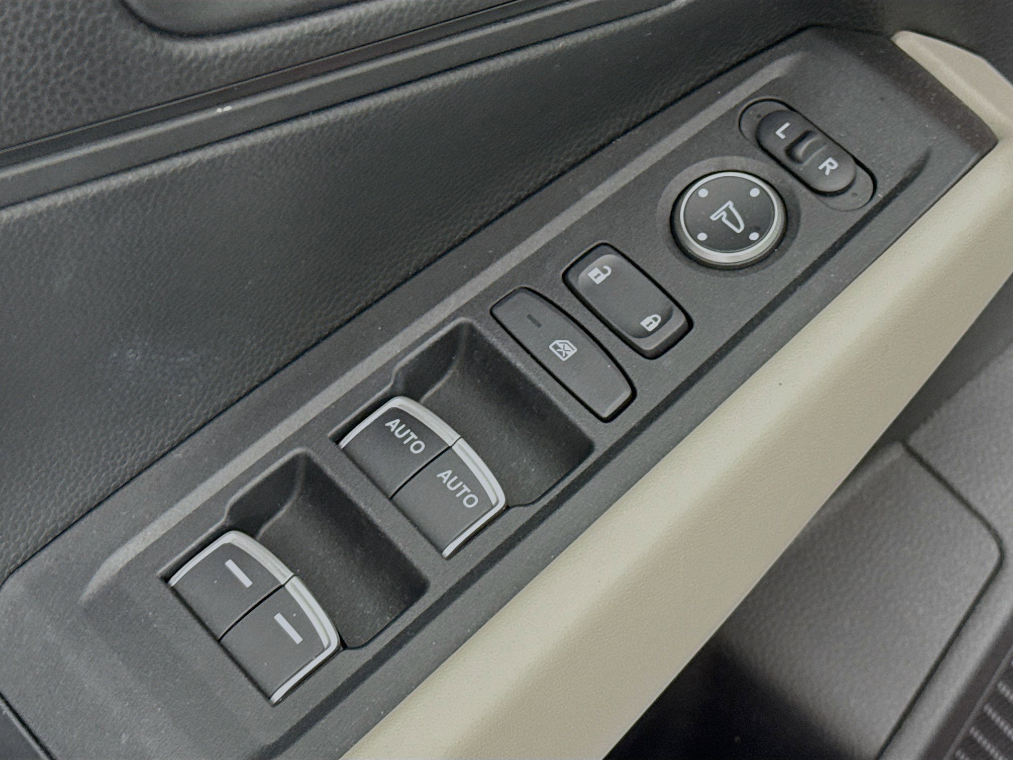 Certified 2024 Honda Accord LX image 17