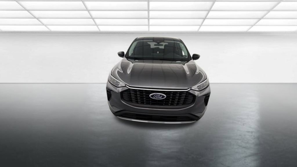 Used 2023 Ford Escape Active w/ Tech Pack #1 image 2