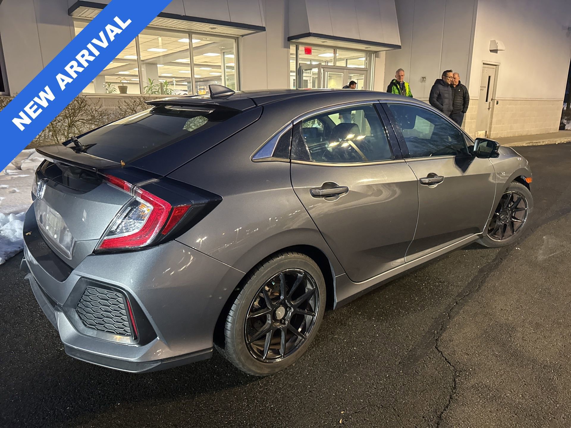 Used 2018 Honda Civic EX-L image 2