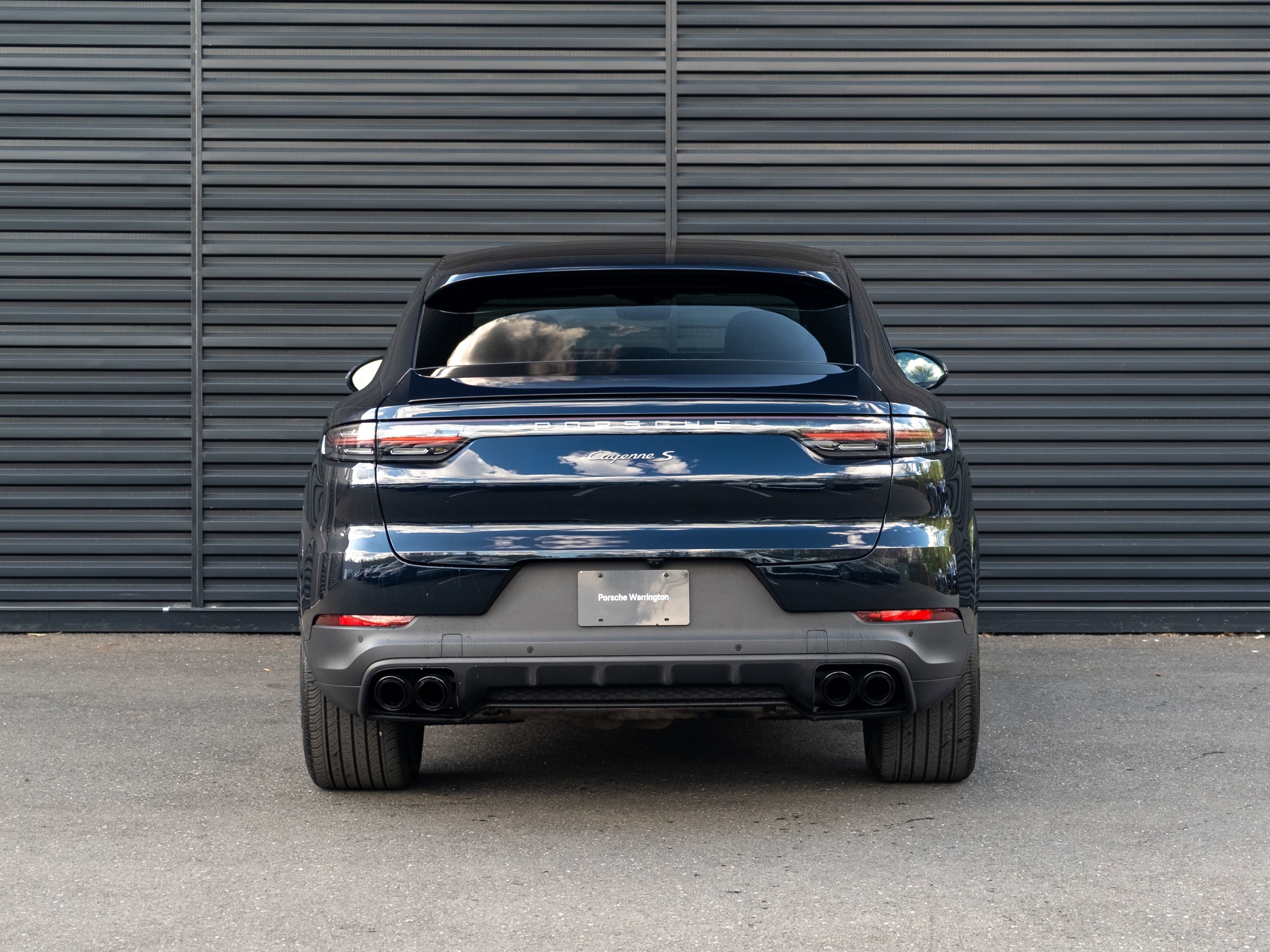 Certified 2023 Porsche Cayenne S AWD/4WD image 7