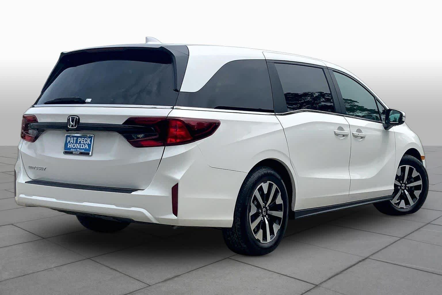 Used 2026 Honda Odyssey EX-L image 24
