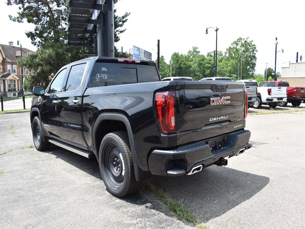 New 2025 GMC Sierra 1500 Denali image 13