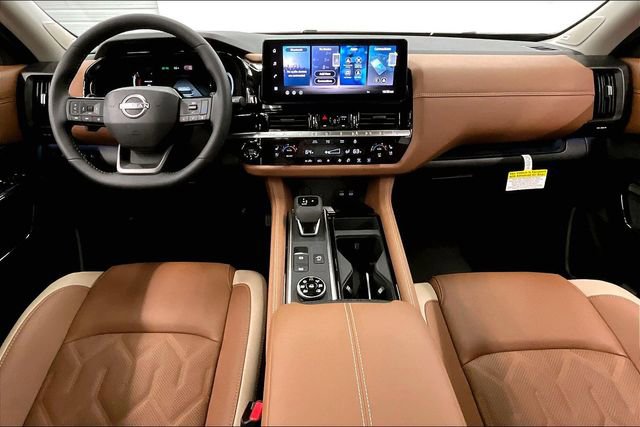 New 2026 Nissan Pathfinder Platinum AWD/4WD image 6