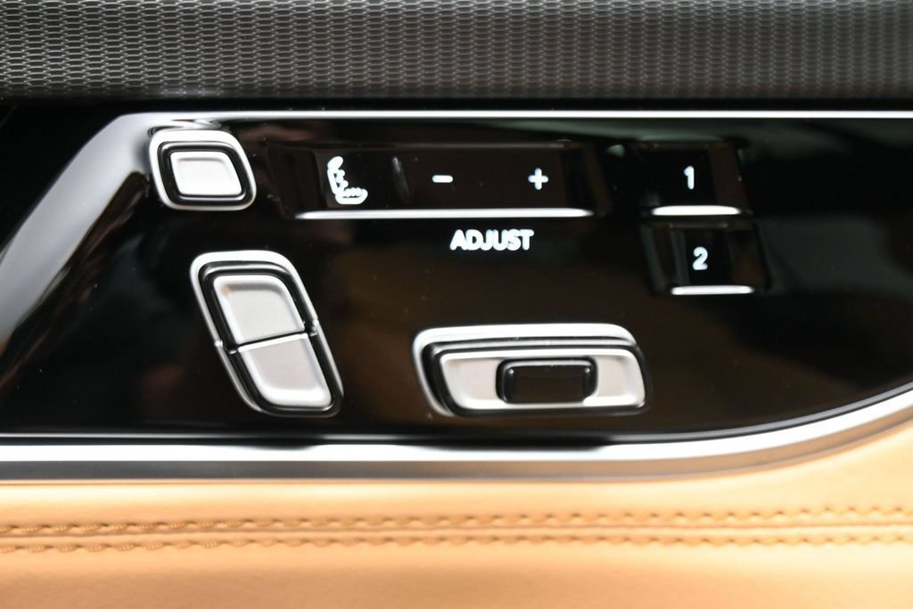 New 2026 Jeep Grand Wagoneer L Summit AWD/4WD image 12