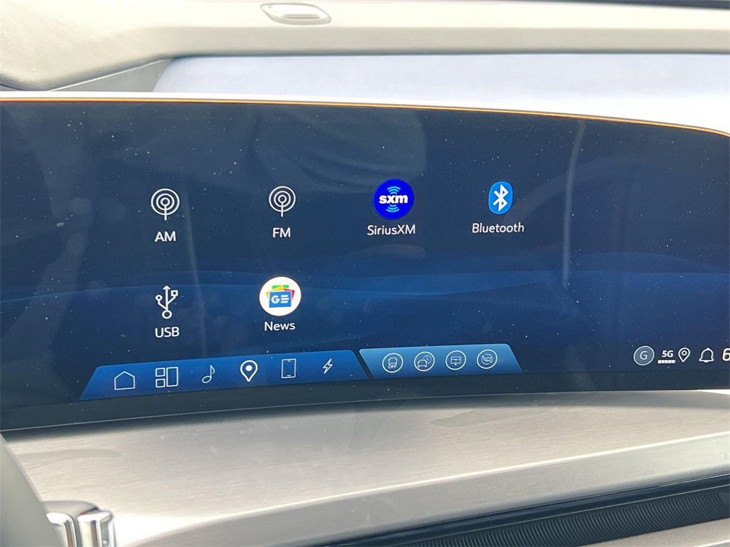 New 2026 Cadillac Vistiq Premium Luxury image 18