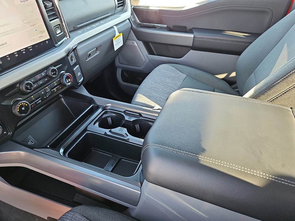 New 2026 Ford F250 XLT w/ XLT Premium Package AWD/4WD image 25