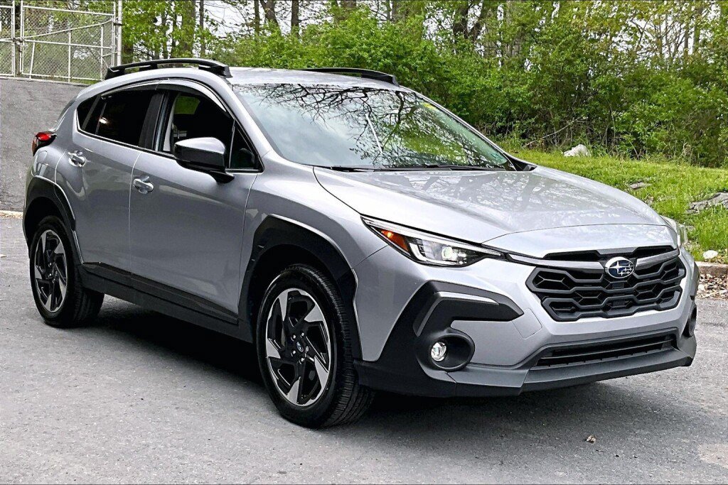Used 2025 Subaru Crosstrek 2.5i Limited w/ Crosstrek Mirror Package AWD/4WD image 18