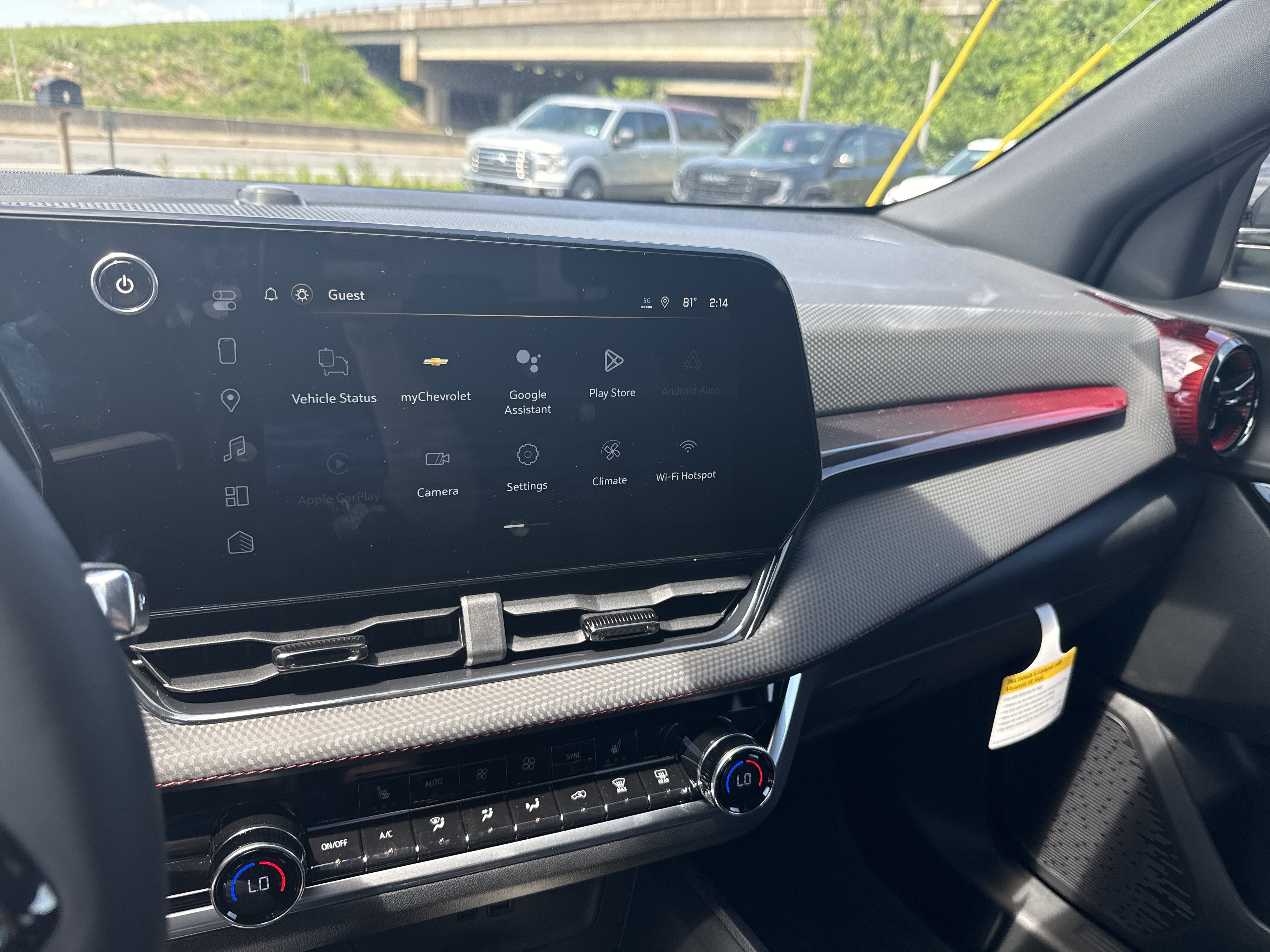 New 2026 Chevrolet Equinox RS w/ Safety and Technology Package AWD/4WD image 22