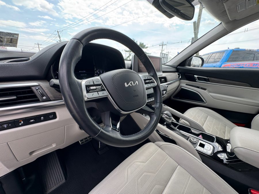 Used 2022 Kia Telluride SX w/ SX Prestige Package image 21