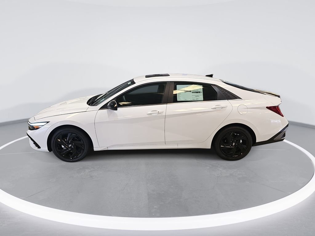 New 2026 Hyundai Elantra SEL Sport image 6