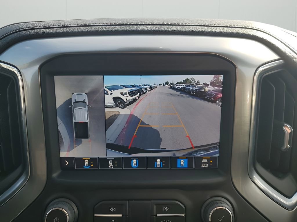 Used 2022 Chevrolet Silverado 3500 LTZ w/ LTZ Texas Edition image 44