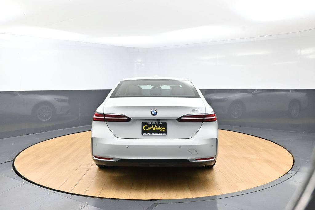 Used 2025 BMW 530i RWD image 46