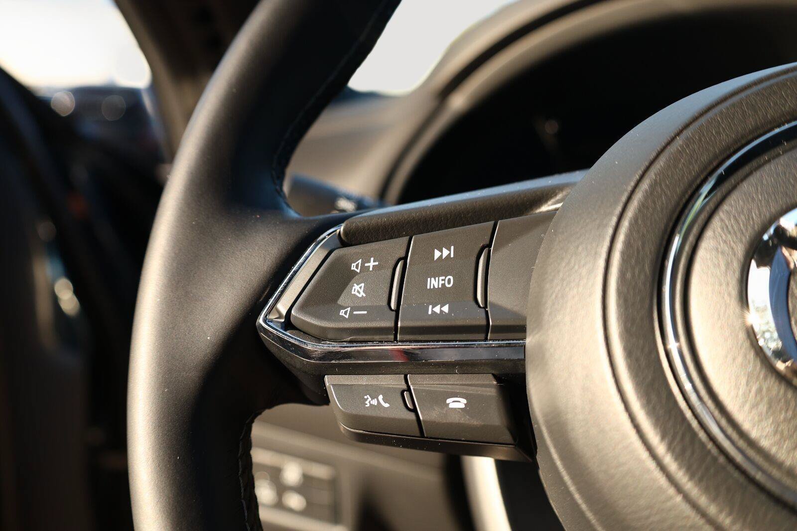 Used 2025 MAZDA CX-5 Signature AWD/4WD image 27