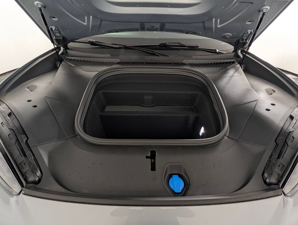 New 2026 Porsche Cayenne Electric AWD/4WD image 19