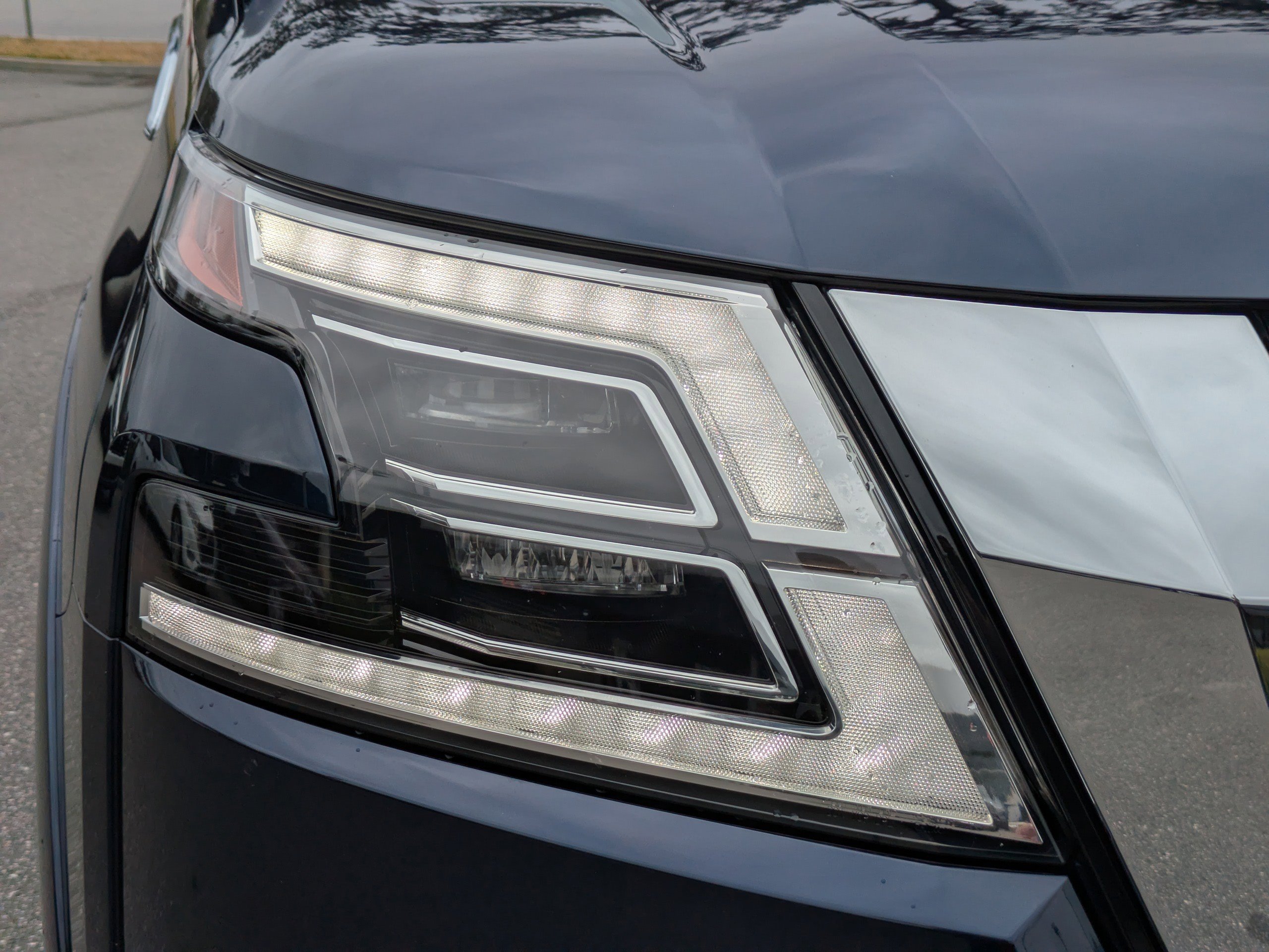 Certified 2024 Nissan Armada SL w/ Cargo Package image 10