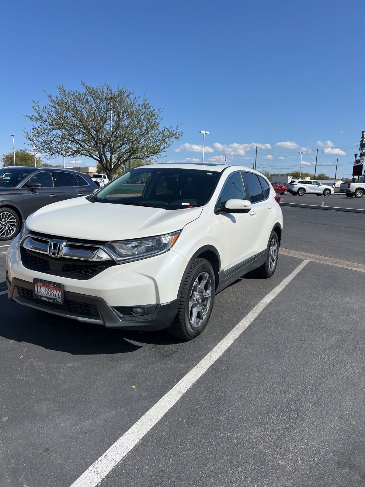 Used 2017 Honda CR-V EX image 1