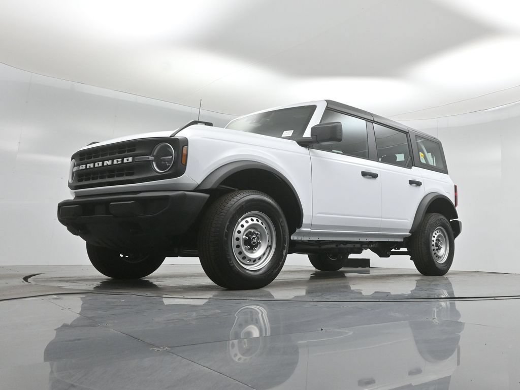New 2026 Ford Bronco 4-Door AWD/4WD image 42