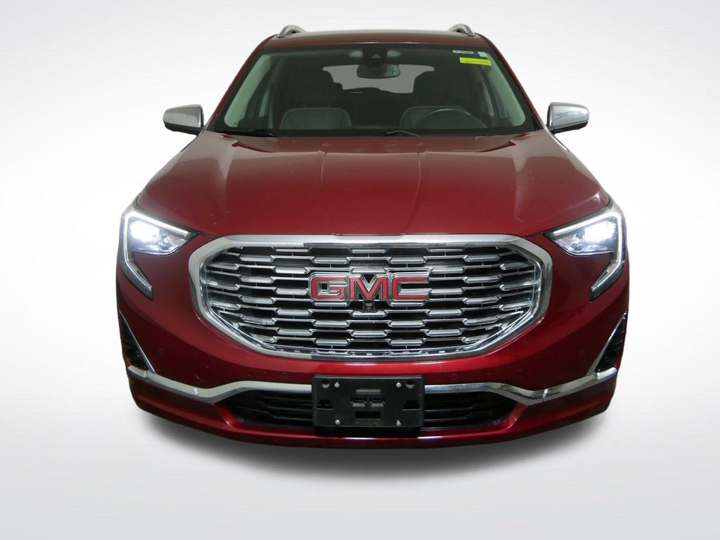 Used 2020 GMC Terrain Denali w/ Denali Premium Package AWD/4WD image 10