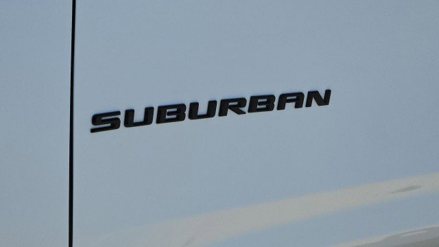 Used 2023 Chevrolet Suburban LS RWD image 31