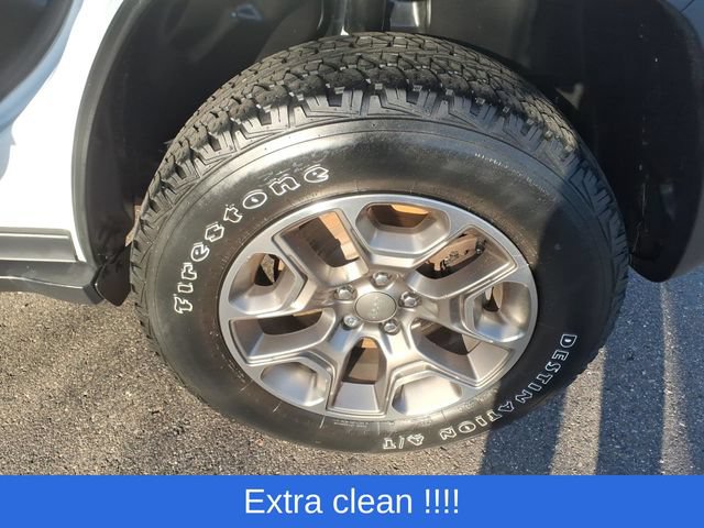 Used 2022 Jeep Cherokee Trailhawk AWD/4WD image 14