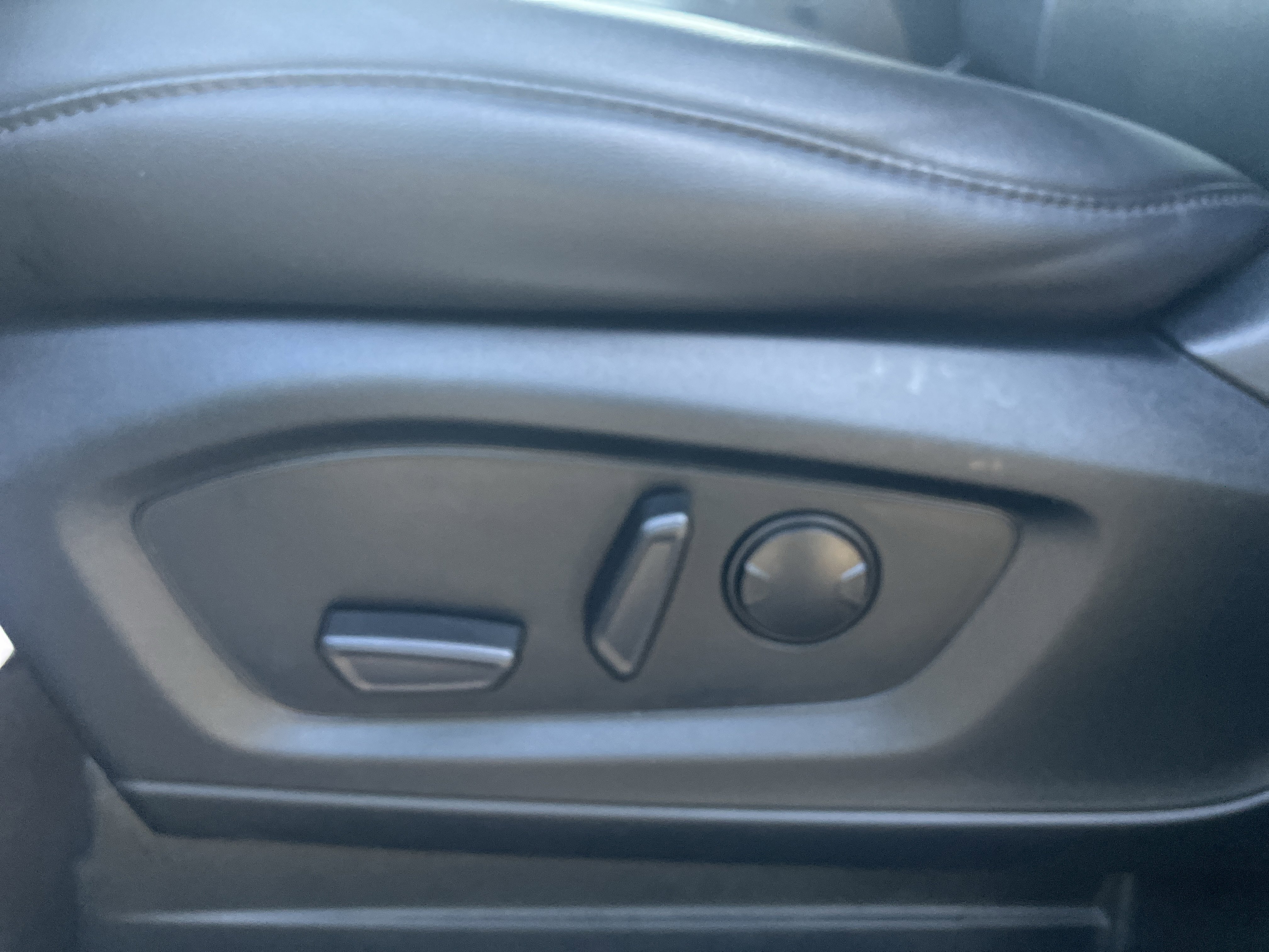 Certified 2023 Ford Explorer XLT w/ Equipment Group 202A image 24