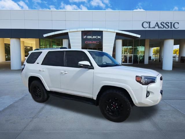 Used 2024 Toyota 4Runner SR5 Premium w/ Moonroof Package image 2
