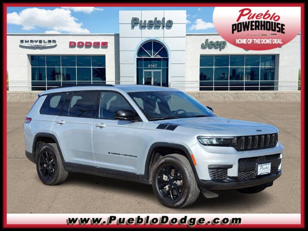 Used 2024 Jeep Grand Cherokee L Laredo image 1