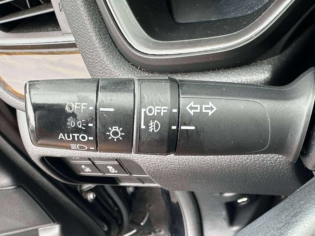 Used 2017 Honda CR-V Touring image 23