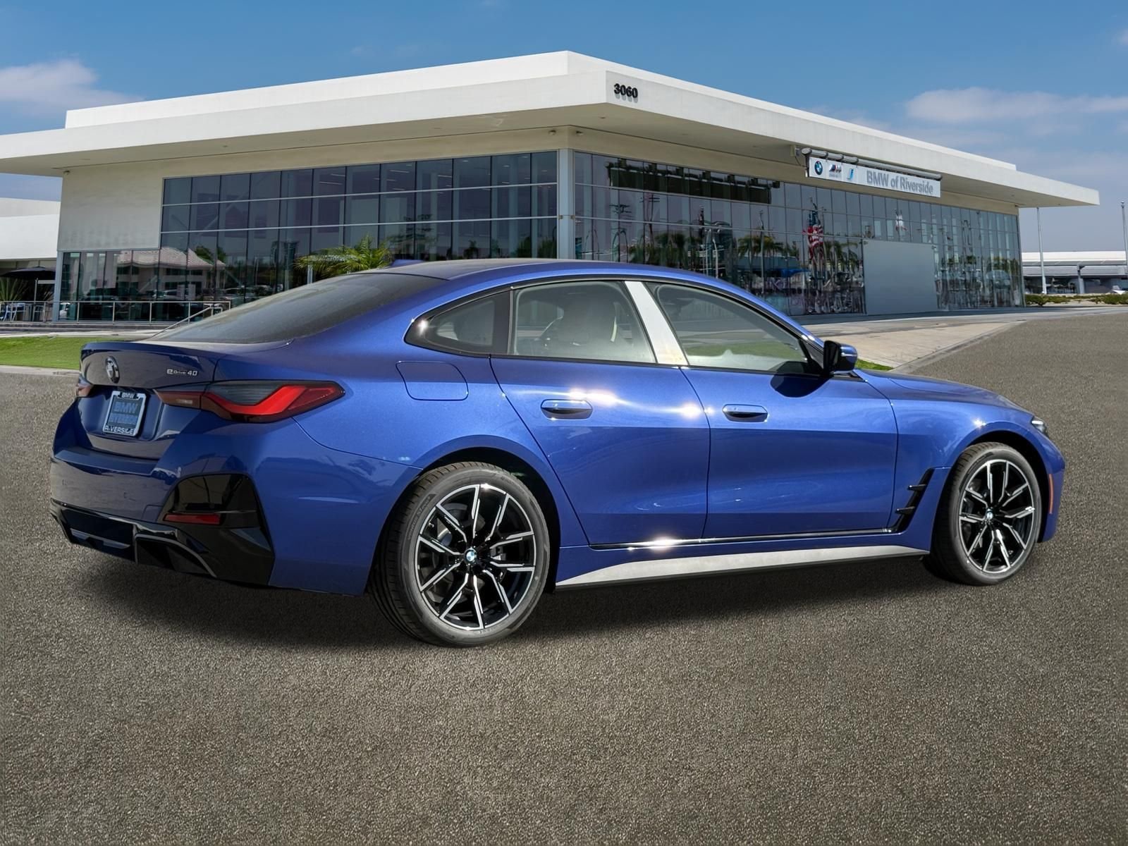 New 2026 BMW i4 eDrive40 RWD image 10