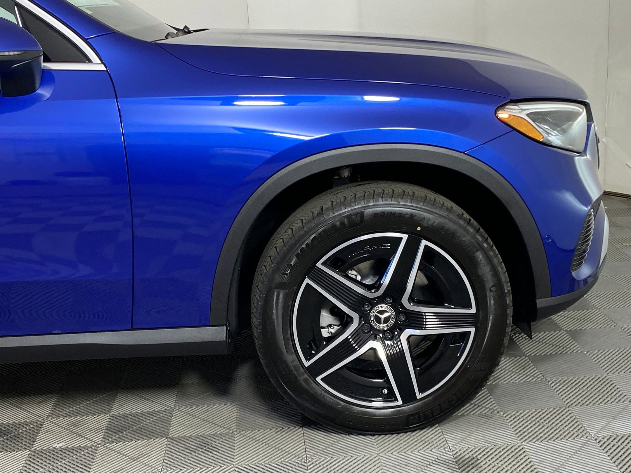 Used 2026 Mercedes-Benz GLC 300 4MATIC image 10