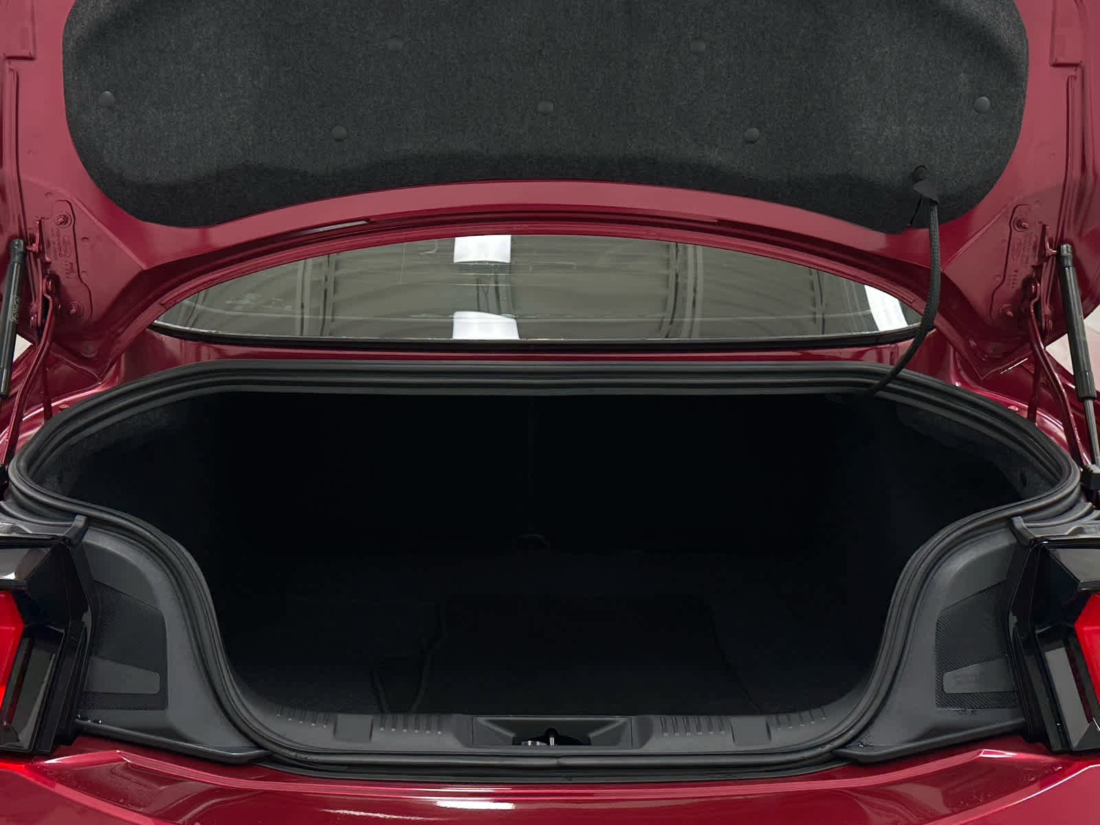 Used 2025 Ford Mustang GT Premium image 34