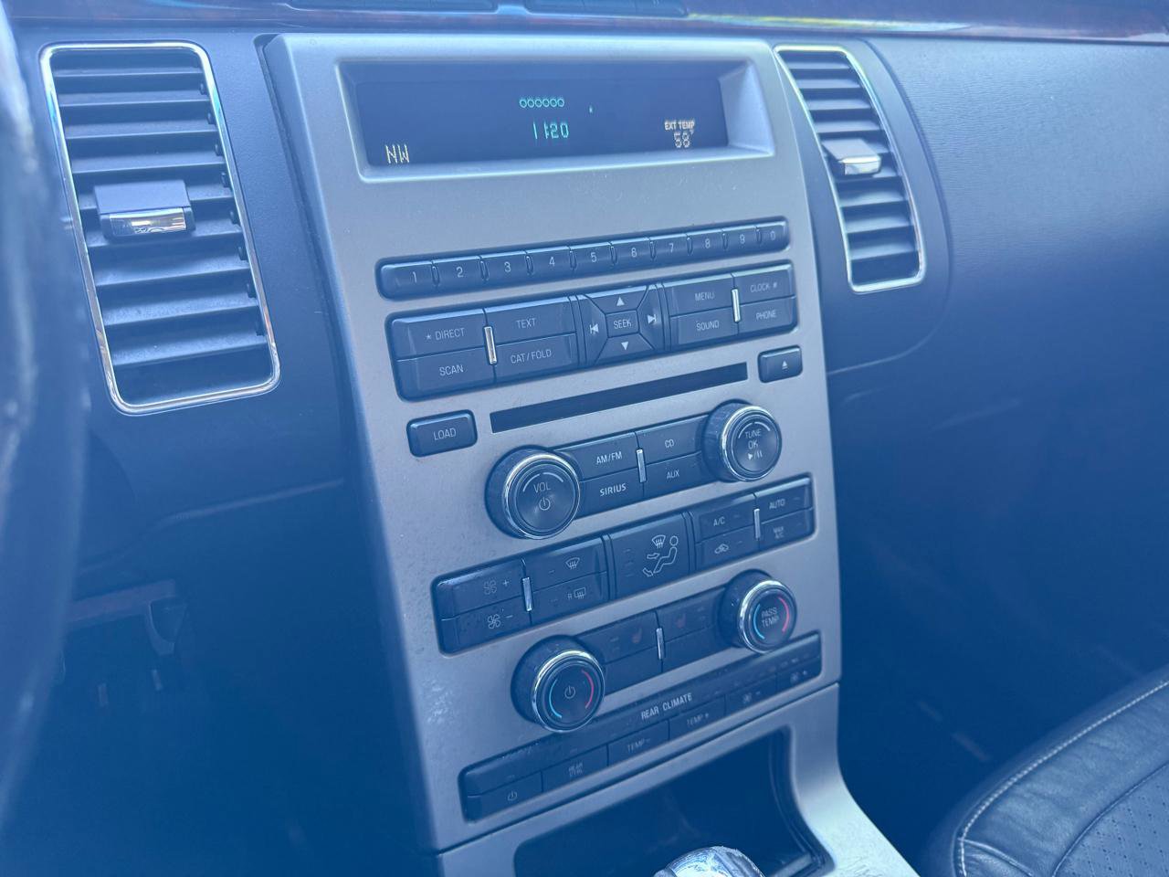 Used 2009 Ford Flex Limited FWD image 18