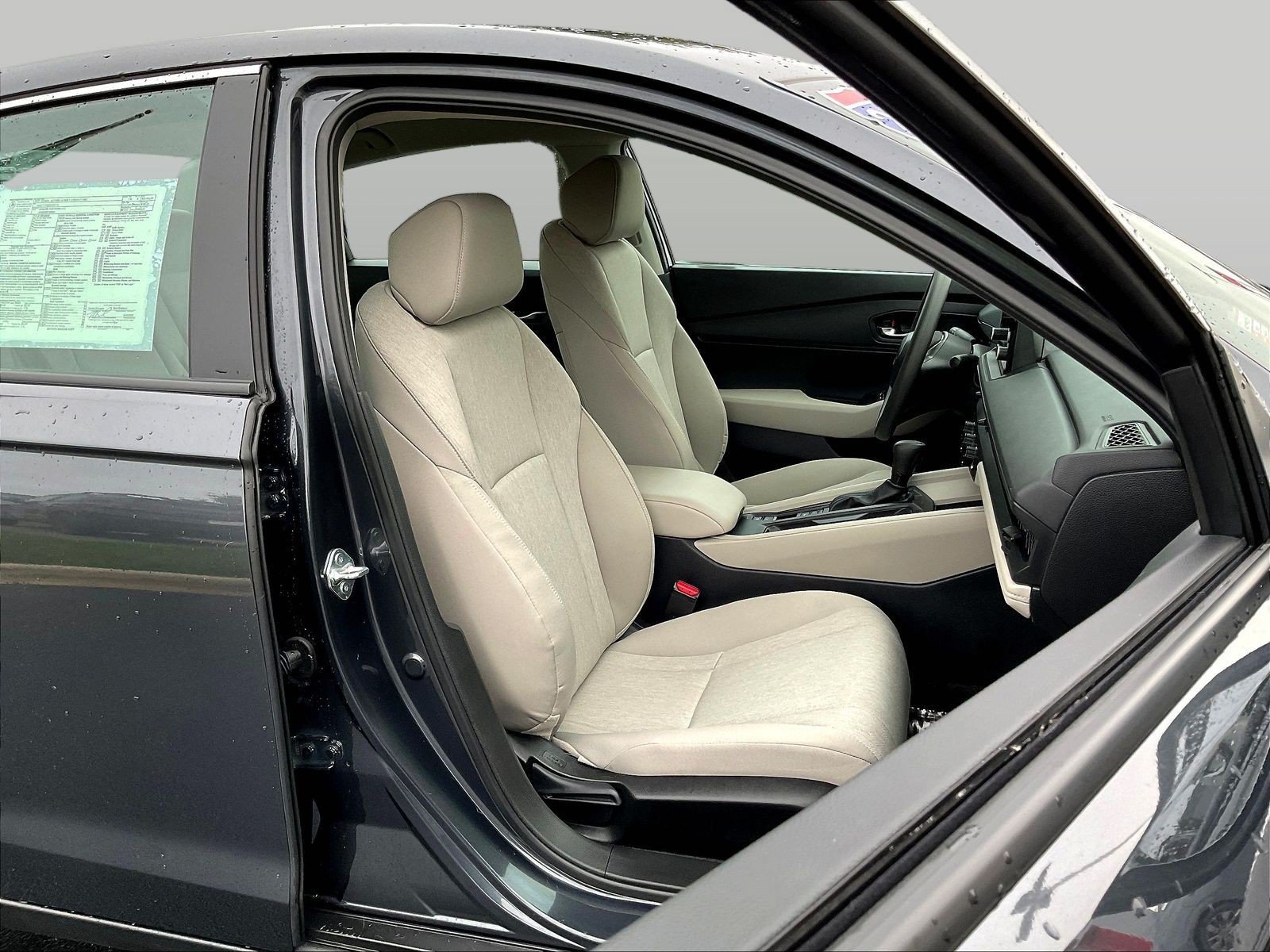 Used 2025 Honda Accord LX image 31