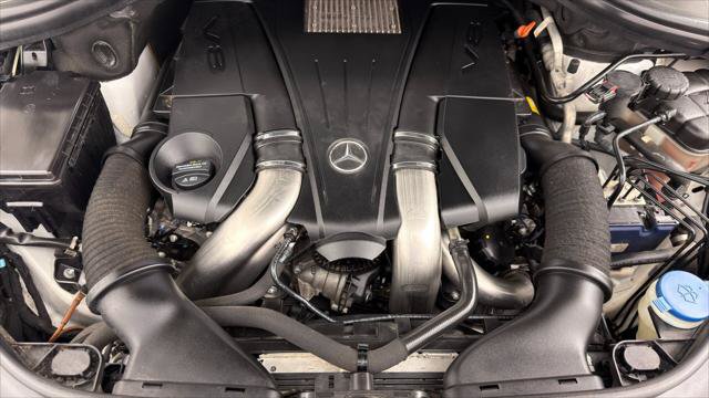 Used 2017 Mercedes-Benz GLS 550 4MATIC w/ Driver Assistance Package image 43