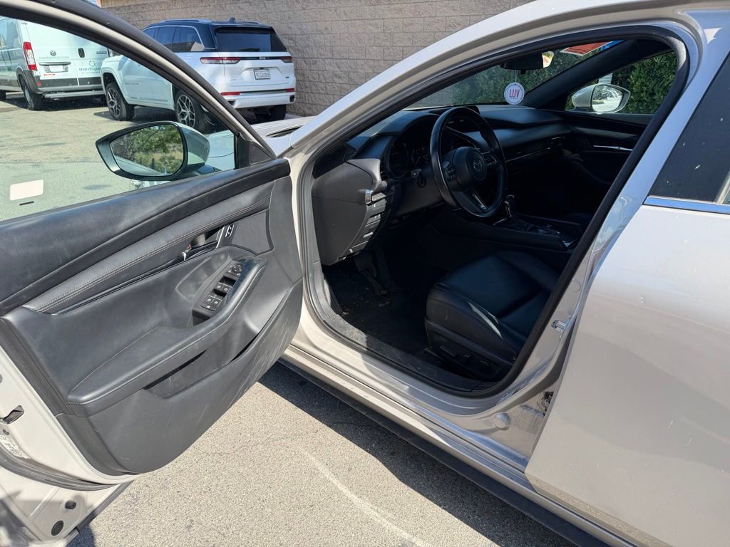 Used 2023 MAZDA MAZDA3 s FWD image 18