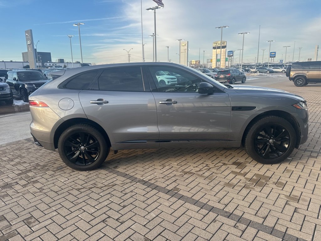 Certified 2026 Jaguar F-PACE R-Dynamic S image 6